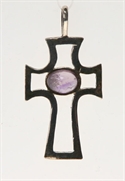 Kors i 925-sølv m. ametyst